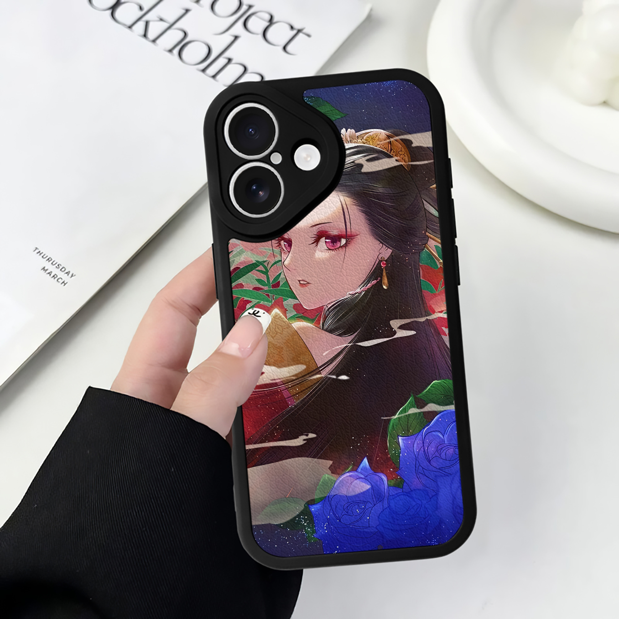 薬屋のひとりごと The Apothecary Diaries 【iPhone 16シリーズ対応】シリコンスマホケース（レザー調） 材質：シリコン